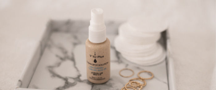 Ammattilaisen vinkit talvi-iholle & aknen hoitoon