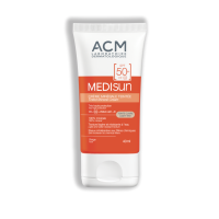 ACM Medisun Mineral SPF50+ kevyt sävy auringonsuojavoide 40 ml