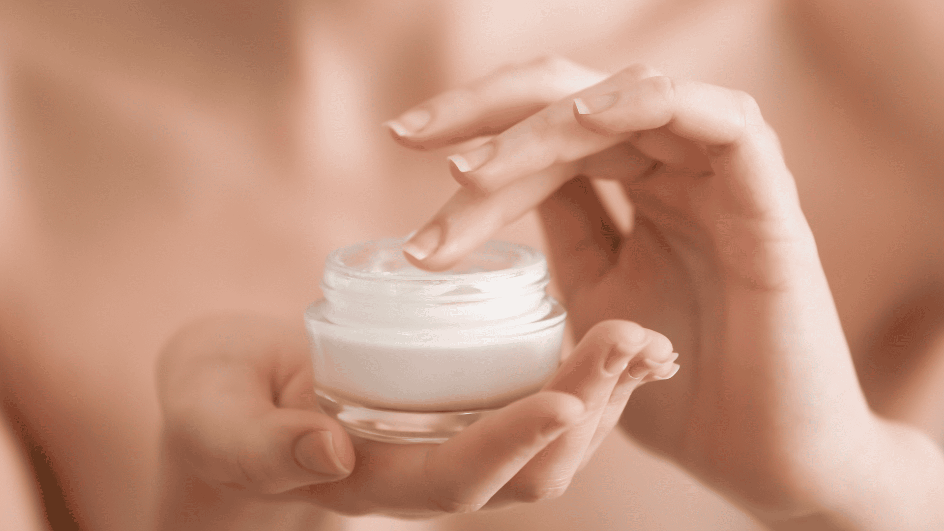 Keramidit ihonhoidossa – tämän vuoksi ihosi tarvitsee niitä