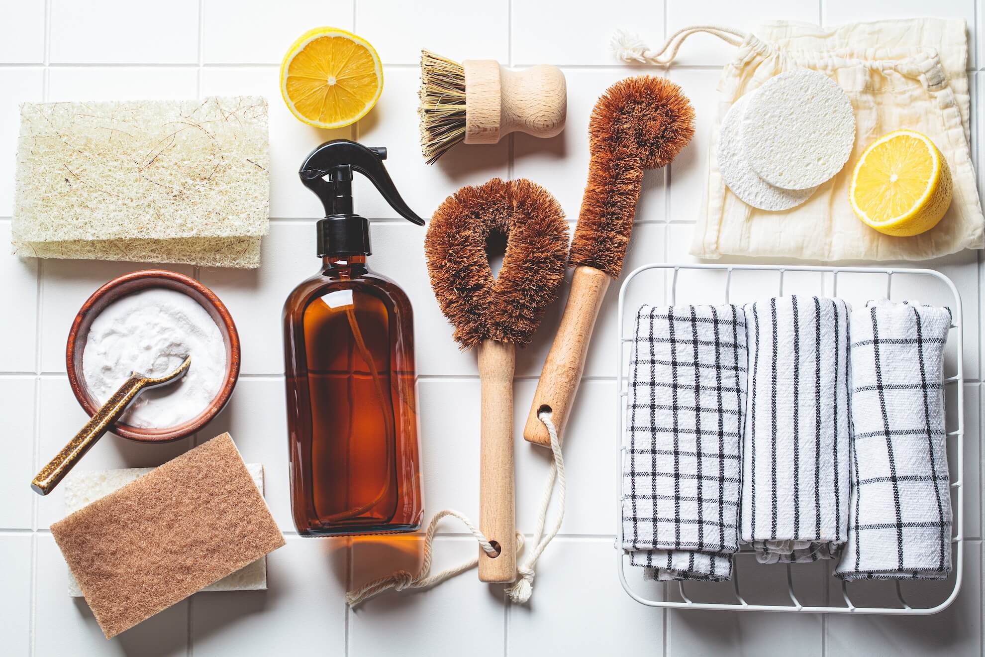 Sitruunahappo on tehokas apu kodin siivoukseen.